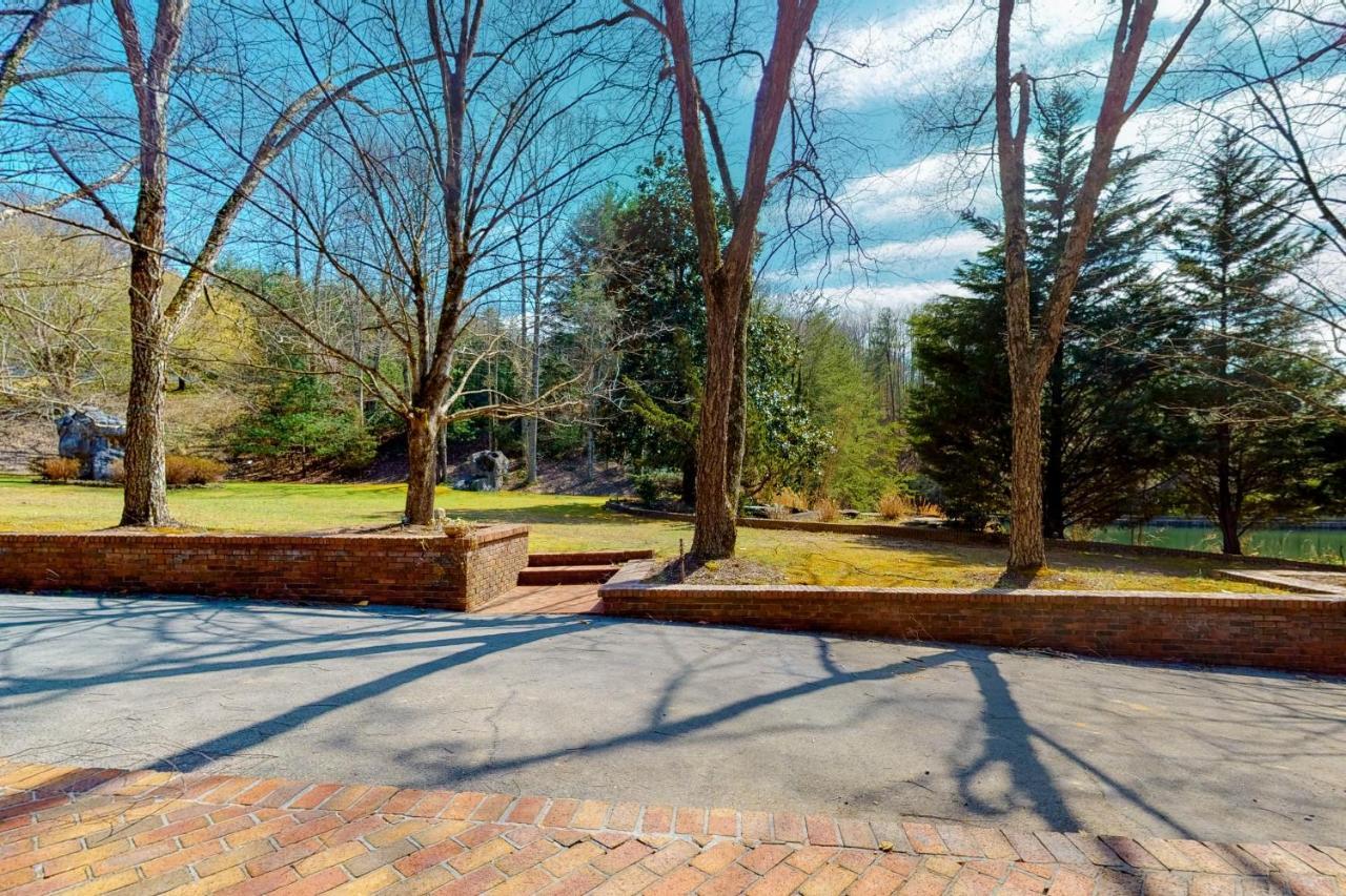 Smoky Mountain Castle Caretaker'S Apartment Sevierville Exterior photo